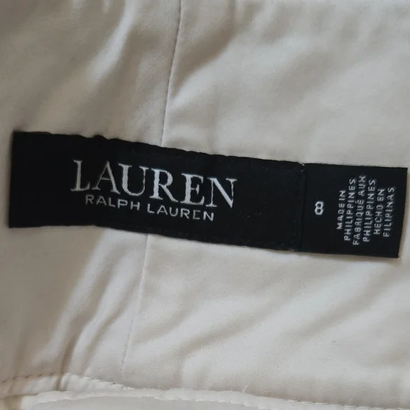 Ralph Lauren Cream High Waist Shorts with Brown Belt Accents - Picture 2 of 8